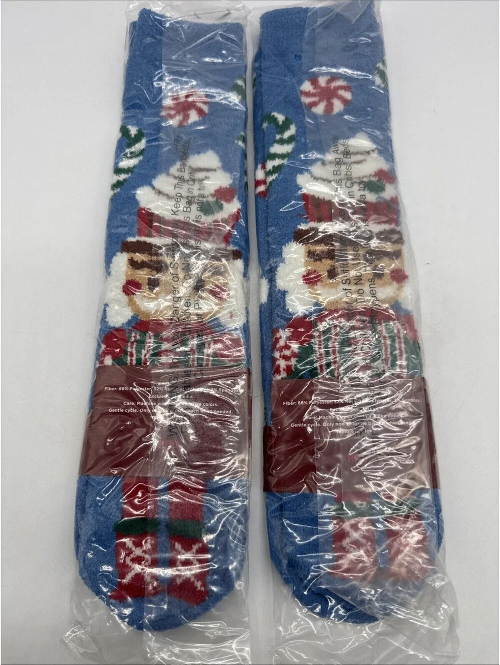 2 Pair Wondershop Men’s Cozy SUPER SOFT CREW Christmas Socks Nutcracker Giftcard